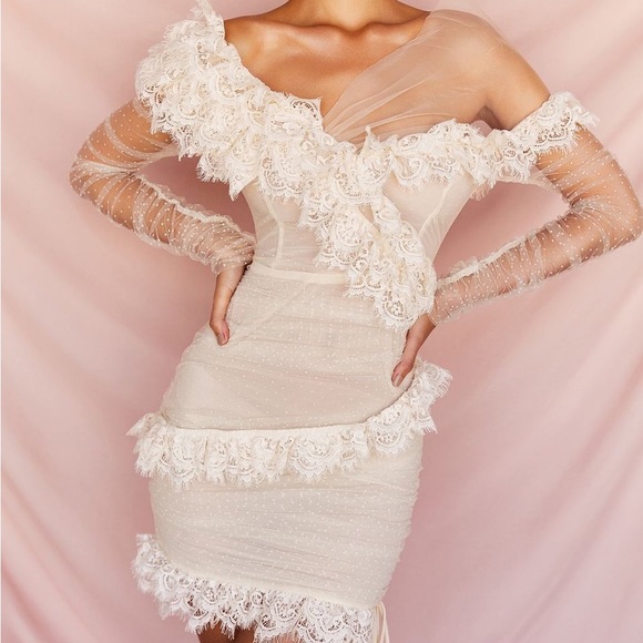 House of CB ‘Sorrel’ Ivory Lace Frill Tulle Asymmetric Minidress NWT - Picture 10 of 15